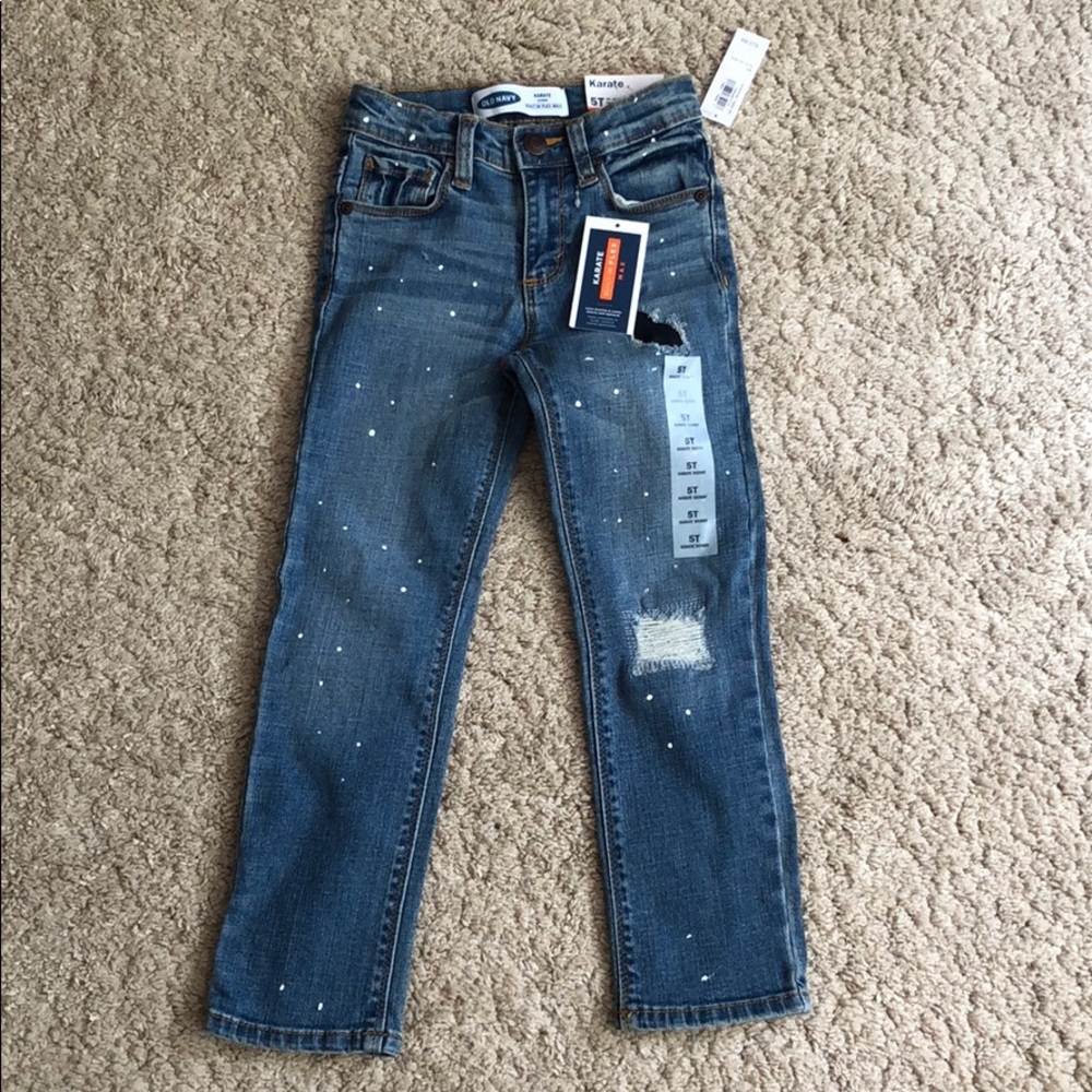 5T Old Navy distressed jeans.